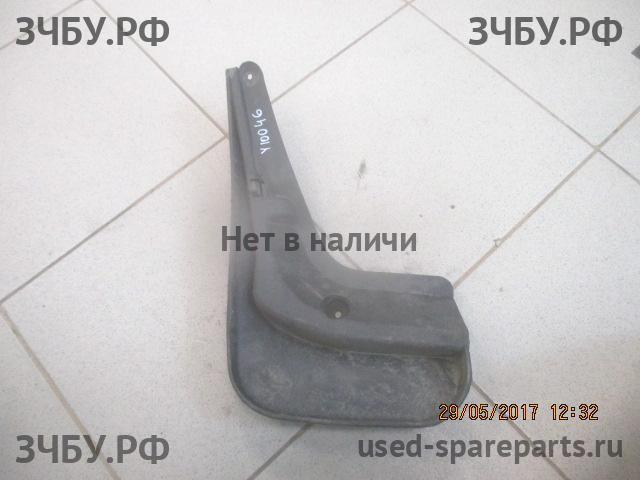 Ford Focus 3 Брызговик задний правый