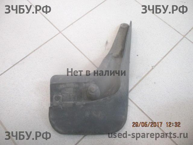 Ford Focus 3 Брызговик задний правый