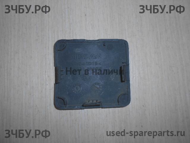 Nissan Almera G15 Заглушка в бампер