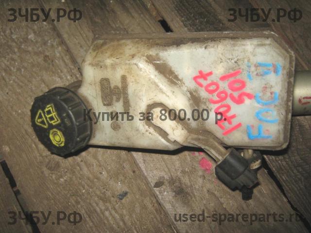 Ford Focus 2 Бачок главного тормозного цилиндра