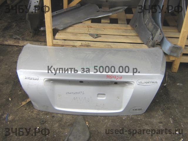 Hyundai Elantra 1 Крышка багажника