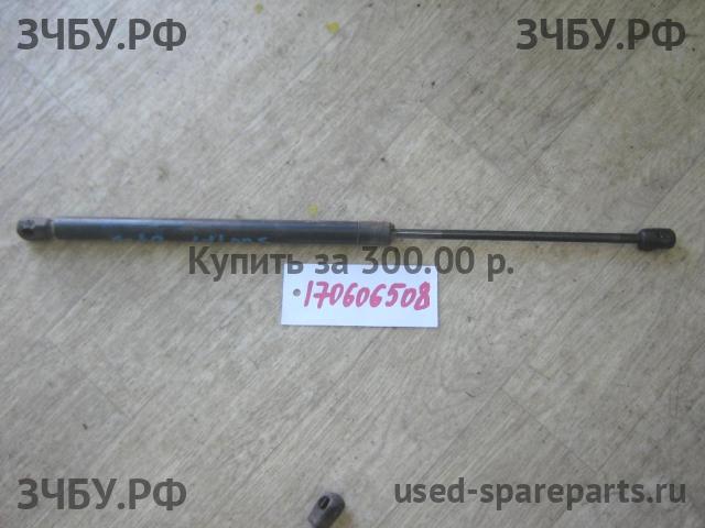 Seat Toledo 1 (1L) Амортизатор крышки багажника