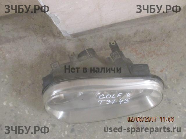 Volkswagen Golf 4 Фара правая