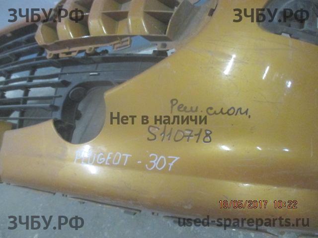 Peugeot 307 Бампер передний