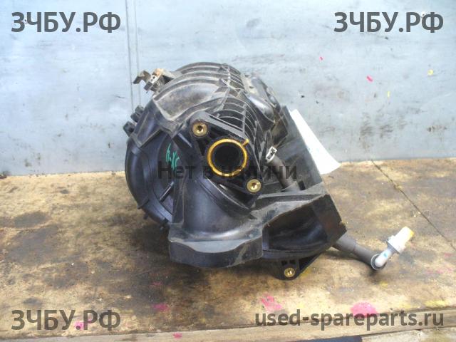 Suzuki SX4 (1) Коллектор впускной