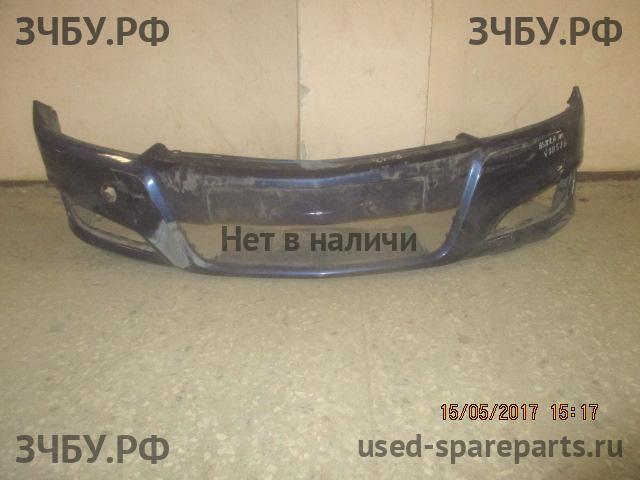 Opel Astra H Бампер передний