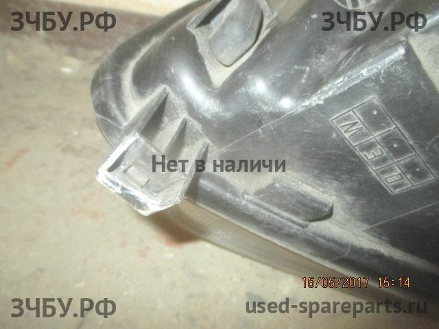 Ford C-MAX 1 Фара правая