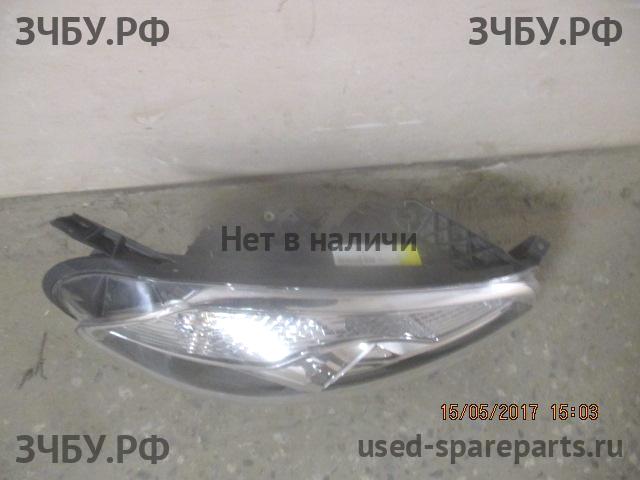 Nissan Qashqai (J10) Фара правая