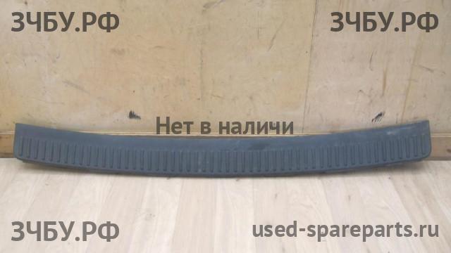 Land Rover Range Rover Sport 1 Накладка заднего бампера