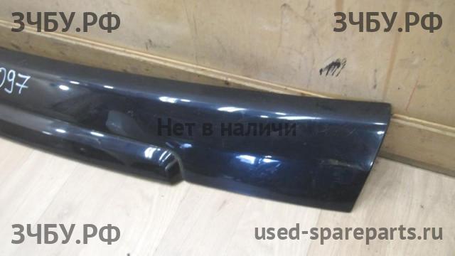 Land Rover Range Rover Sport 1 Накладка на дверь багажника