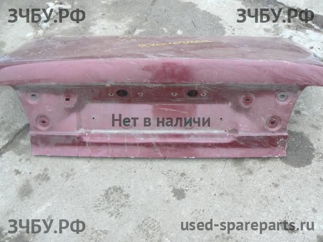 Ford Mondeo 1 Крышка багажника