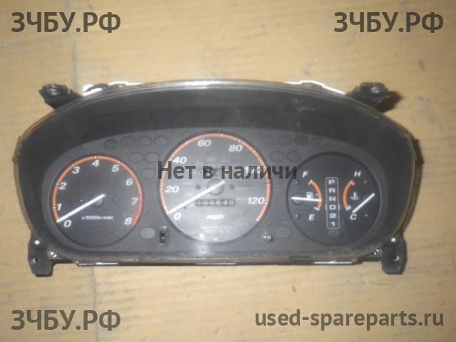 Honda CR-V 1 Панель приборов