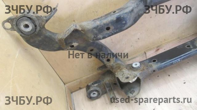 Audi A4 [B6] Балка задняя поперечная