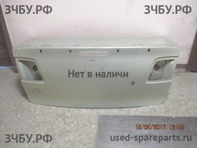 Mazda 3 [BK] Крышка багажника