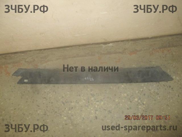 Opel Astra J Накладка переднего бампера