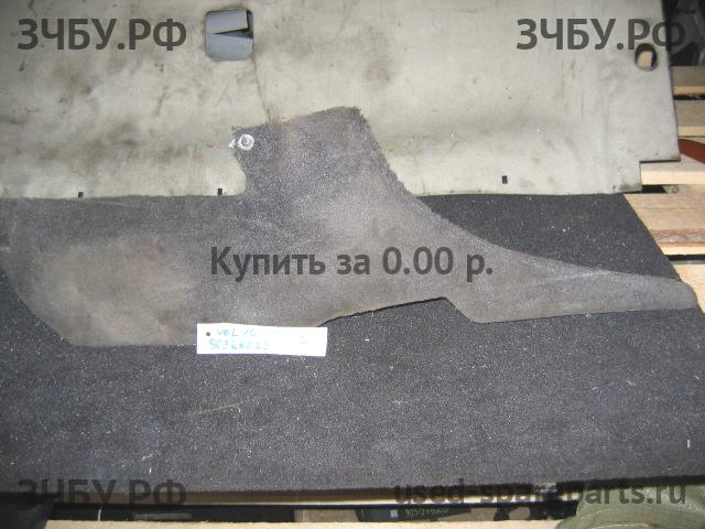 Volvo V40 (1) Пластик салона