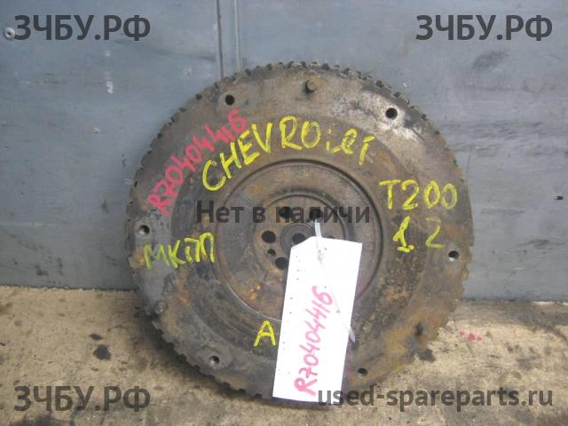 Chevrolet Aveo 1 (T200) Маховик