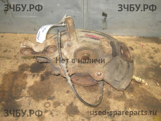 Renault Symbol 2 Кулак поворотный передний правый (со ступицей)