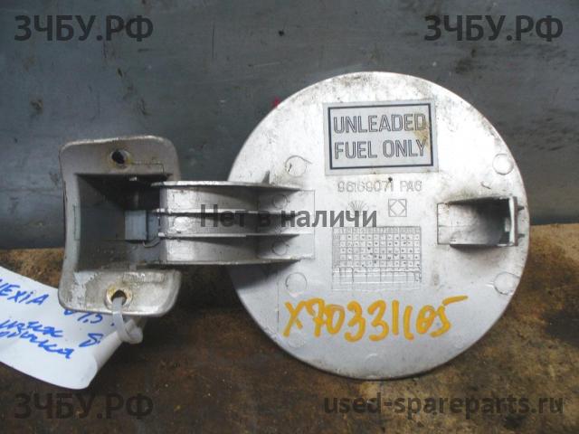 Daewoo Nexia Лючок бензобака