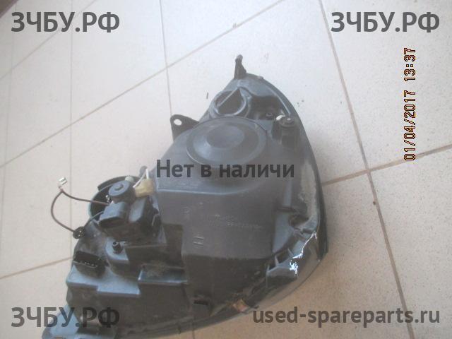 Renault Clio 2/Simbol 1 Фара правая