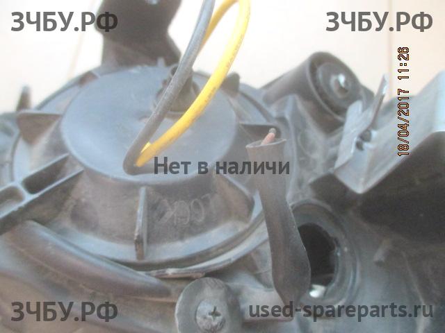 Mitsubishi Lancer 10 [CX/CY] Фара правая