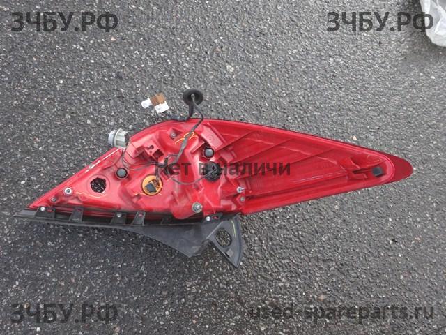 Nissan Tiida 1 Фонарь правый