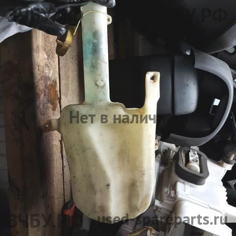 Ford Mondeo 2 Бачок омывателя лобового стекла