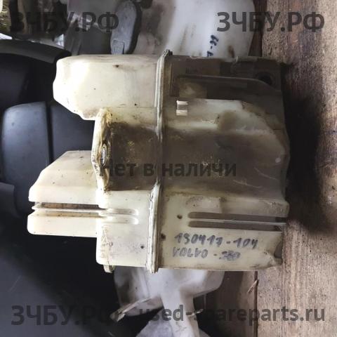 Volvo S80 (1) Бачок омывателя лобового стекла