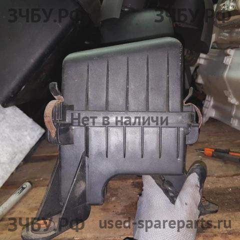 Hyundai Accent 2 Корпус воздушного фильтра