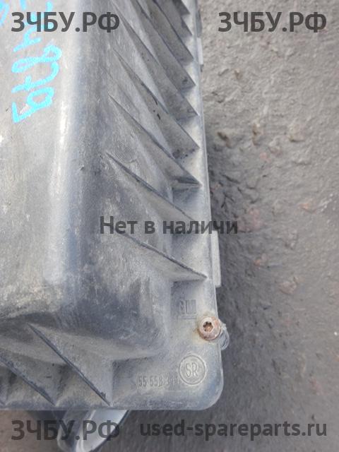 Opel Astra H Корпус воздушного фильтра