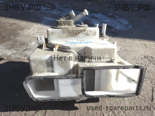 Mitsubishi Pajero/Montero 3 Корпус отопителя (корпус печки)