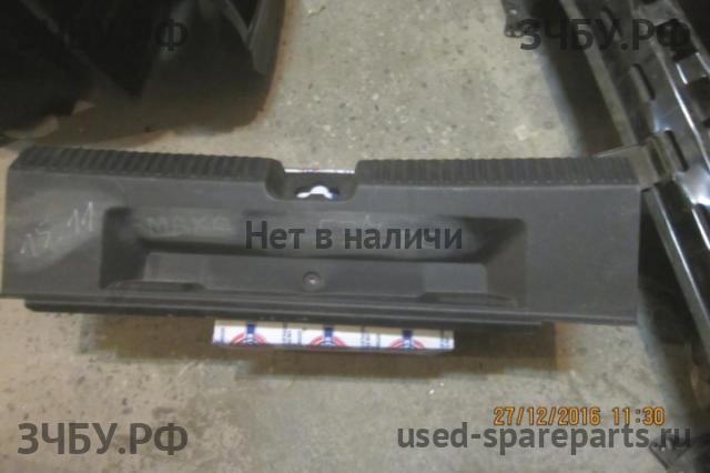 Volkswagen Polo 5 (Sedan) Обшивка багажника