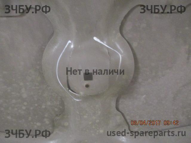 KIA Ceed 1 Капот