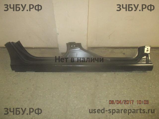 Peugeot 308 Порог правый