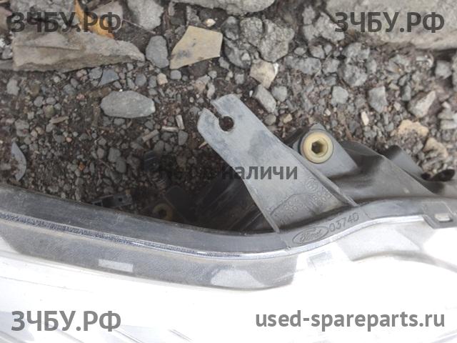 Ford Focus 2 (рестайлинг) Фара правая
