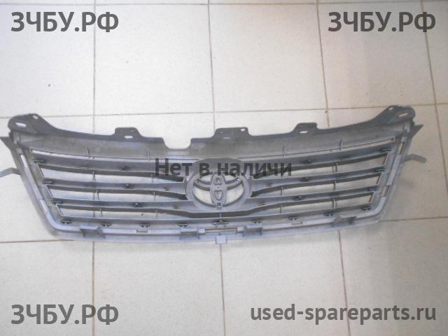 Toyota RAV 4 (3) Решетка радиатора