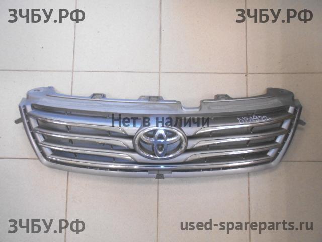 Toyota RAV 4 (3) Решетка радиатора