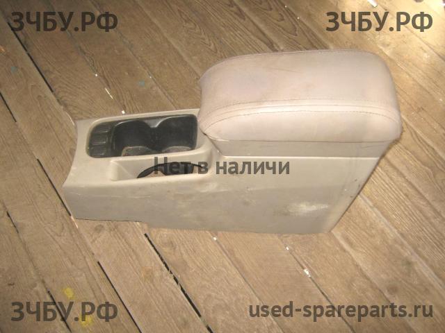 Chery Fora (A21) Консоль между сиденьями (Подлокотник)