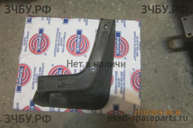 KIA Rio 3 Брызговик задний правый
