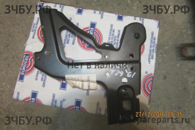 Ford Focus 3 Кронштейн