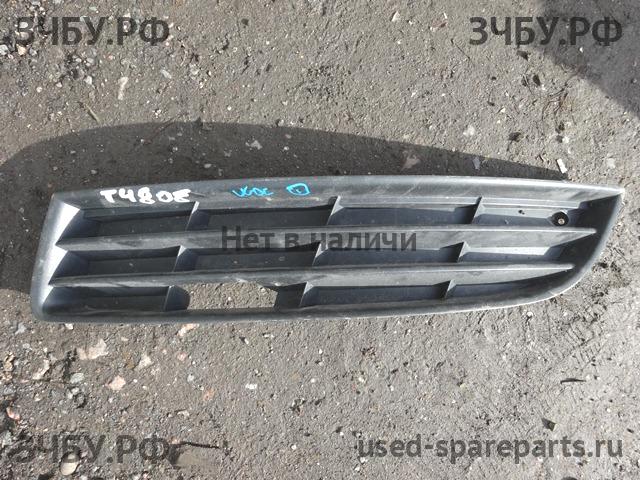 Volkswagen Passat B6 Решетка в бампер