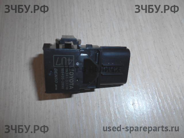 Toyota Land Cruiser 150 (PRADO) Датчик парковки (Парктроник)