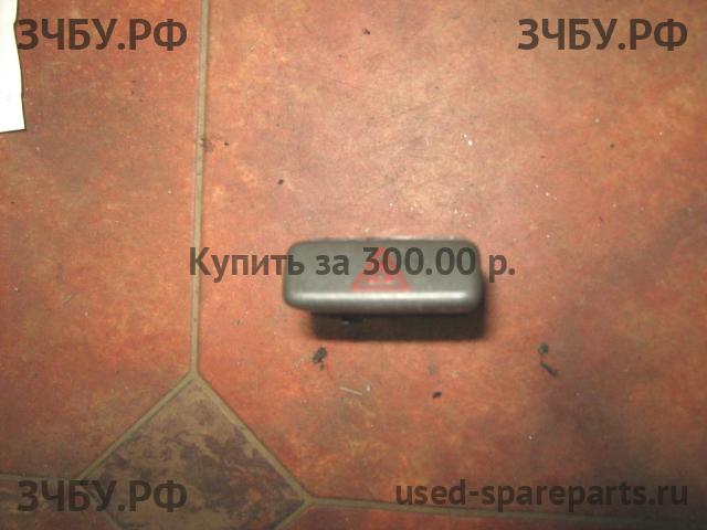 Volvo S40 (1) Кнопка аварийной сигнализации