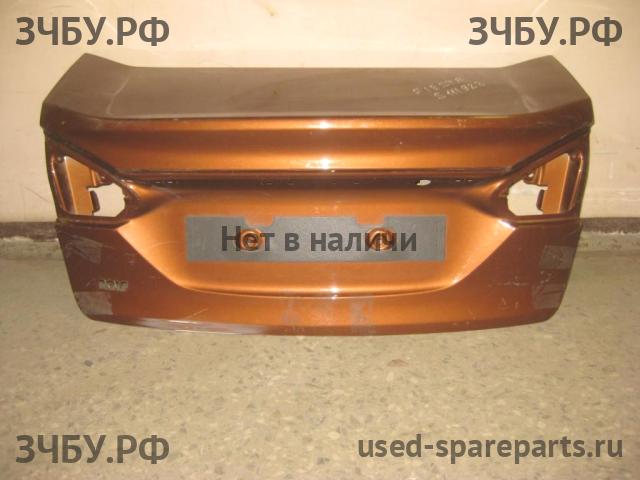 Ford Fiesta 6 Крышка багажника