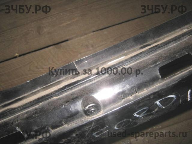 Ford Focus 2 Бампер задний