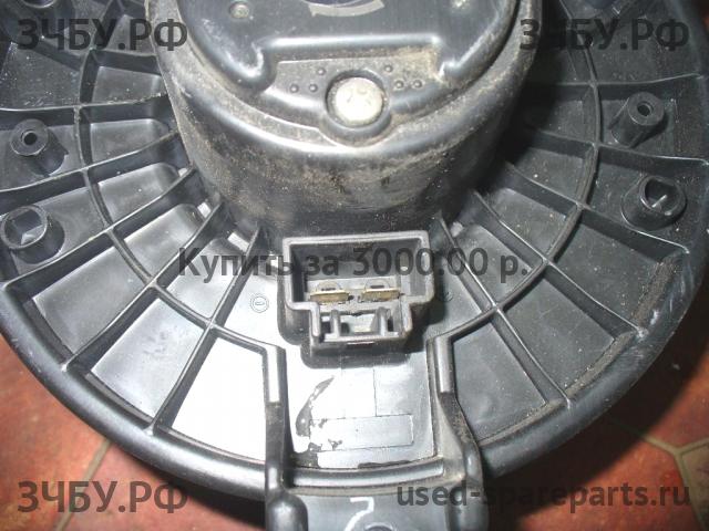 Honda Pilot (2) Моторчик печки