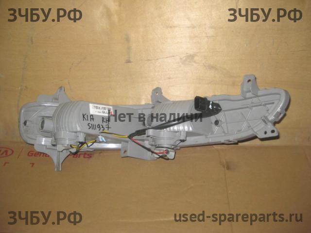 KIA Sportage 4 Фонарь задний в бампер правый
