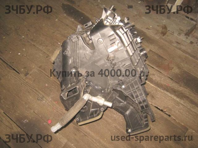 Honda Pilot (2) Корпус отопителя (корпус печки)