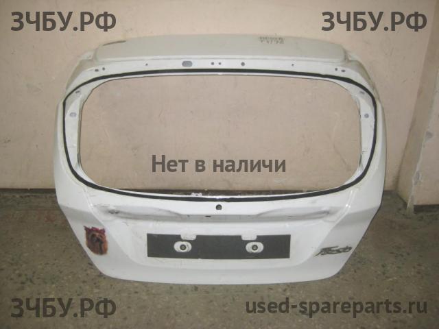 Ford Fiesta 6 Дверь багажника