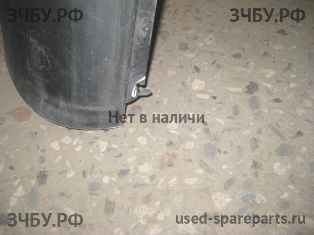 Volkswagen Passat B6 Юбка заднего бампера
